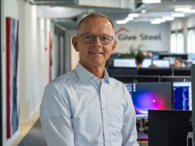 Portrætbillede af Adm. direktør af Give Steel og stifter og GROW, Torben Larsen.