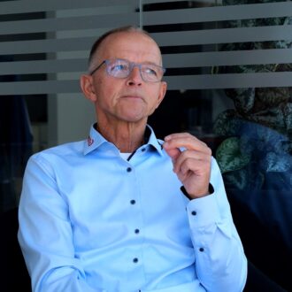 Screenshot fra interview af adm. direktør i Give Steel og stifter af GROW, Torben Larsen.