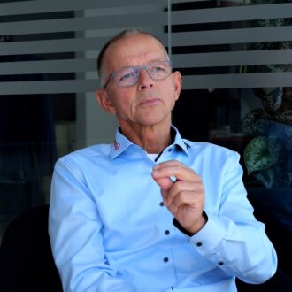Screenshot fra interview af adm. direktør i Give Steel og stifter af GROW, Torben Larsen.