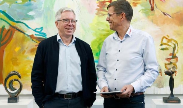 Projektchef Benny Christensen og Projektleder Niels Rahbek poserer til Herning Folkeblad.